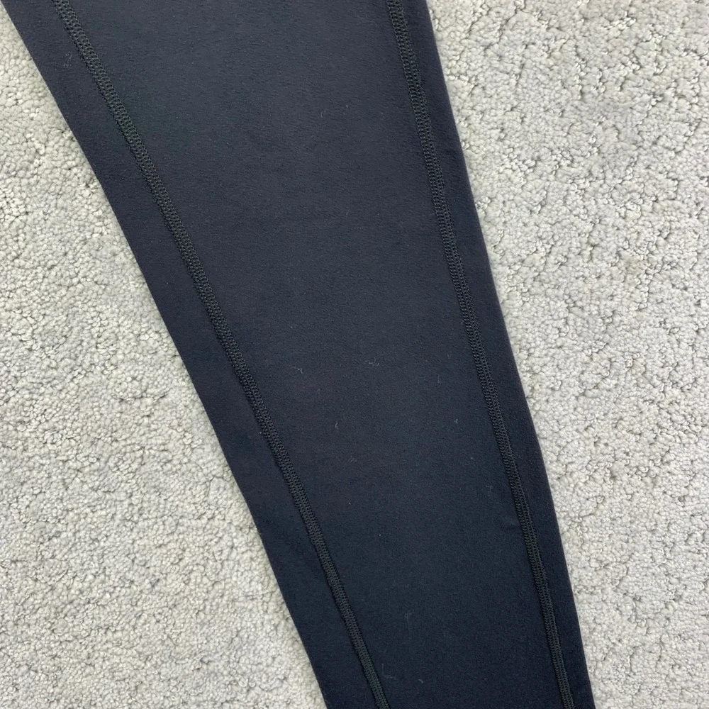 Lululemon Leggings Size 2??? Black/Grey Faded Yoga Pants‎ - Picture 2 of 13